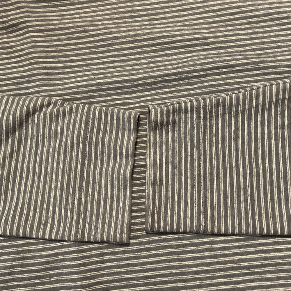 Johnnie O Hangin’ Out Men’s Pullover Gray Striped Quarter Zip - Picture 7 of 11